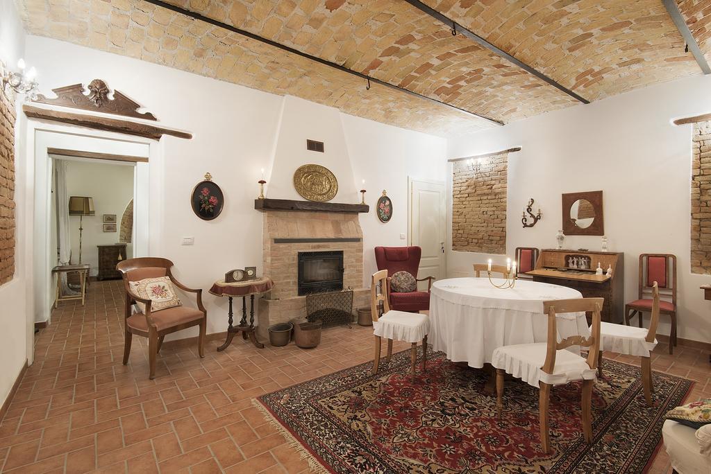 Agriturismo Albarossa Nizza Monferrato Exteriör bild