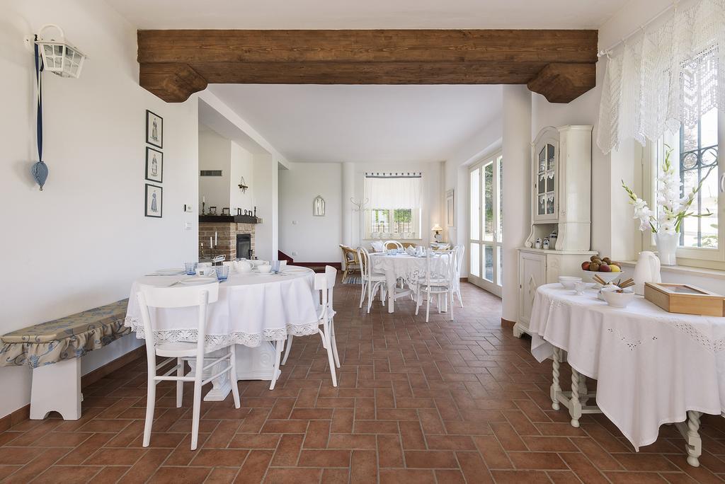 Agriturismo Albarossa Nizza Monferrato Exteriör bild