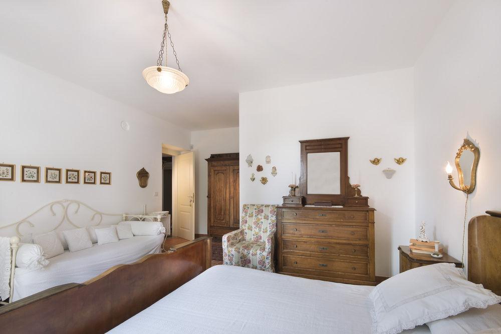 Agriturismo Albarossa Nizza Monferrato Exteriör bild